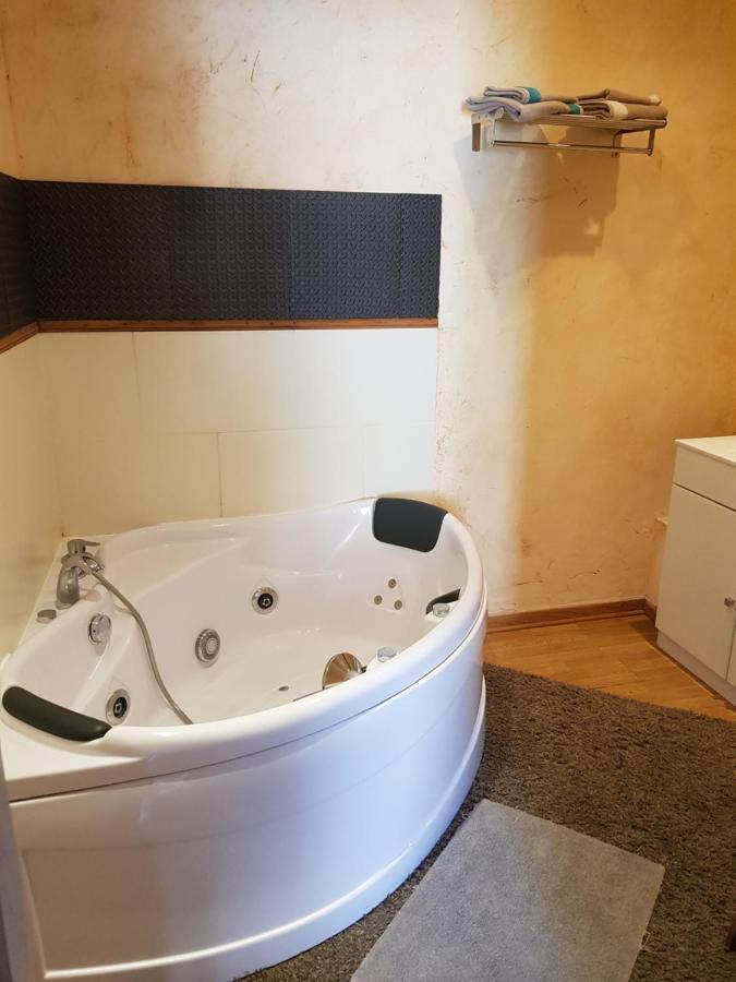 Alpes Hotel Barrême Eksteriør bilde
